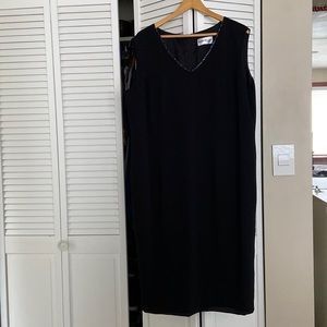 LIKE NEW Women’s Cocktail Dress